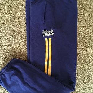 VS Pink cropped campus pants medium